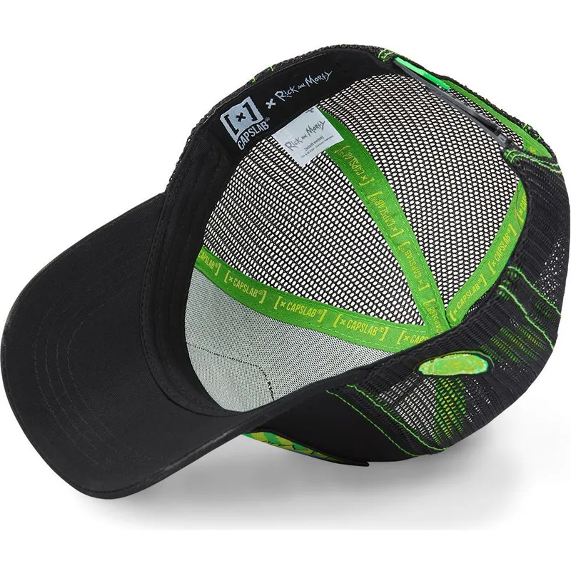 kapa-zaobljena-crna-snapback-psy2-rick-i-morty-capslab