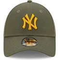 kapa-zaobljena-zelena-podesiv-9forty-league-essential-new-york-yankees-mlb-new-era