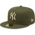 kapa-ravna-zelena-prilagodena-59fifty-league-essential-new-york-yankees-mlb-new-era