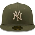 kapa-ravna-zelena-prilagodena-59fifty-league-essential-new-york-yankees-mlb-new-era