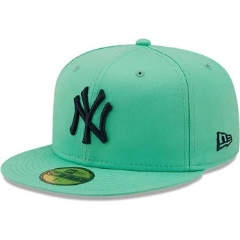 kapa-ravna-plava-prilagodena-59fifty-league-essential-new-york-yankees-mlb-new-era