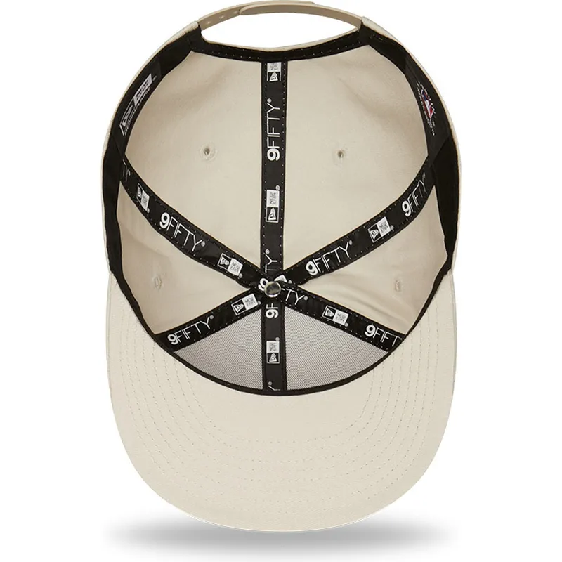 kapa-ravna-siva-snapback-9fifty-league-essential-new-york-yankees-mlb-new-era