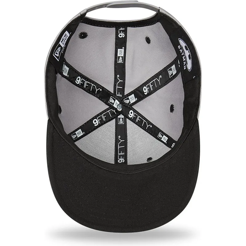 kapa-ravna-siva-snapback-za-djecu-9fifty-character-batman-dc-comics-new-era