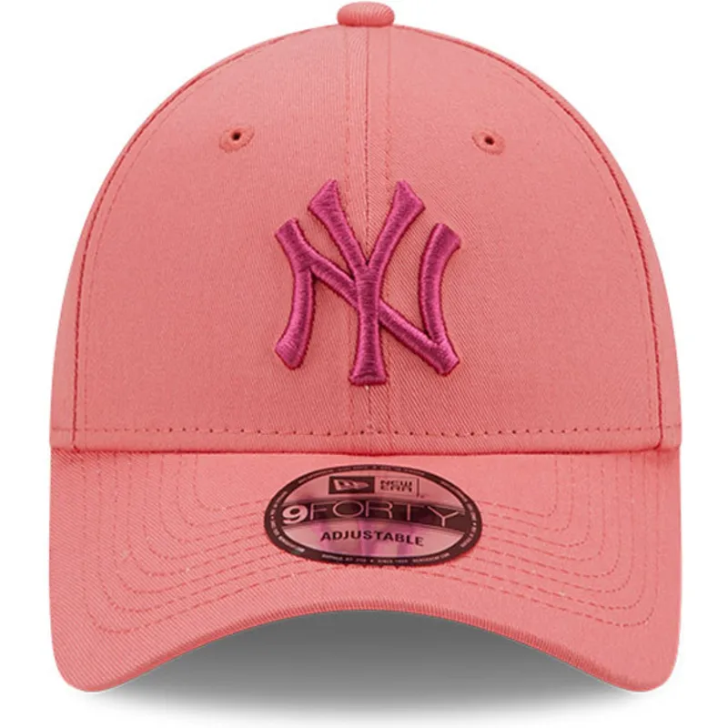 kapa-zaobljena-ruzicasta-podesiv-9forty-league-essential-new-york-yankees-mlb-new-era