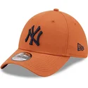kapa-zaobljena-smeda-prilagodena-39thirty-league-essential-new-york-yankees-mlb-new-era