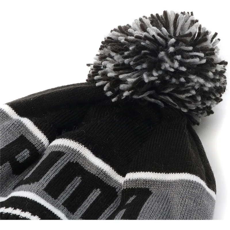 kapa-pompon-crna-puma
