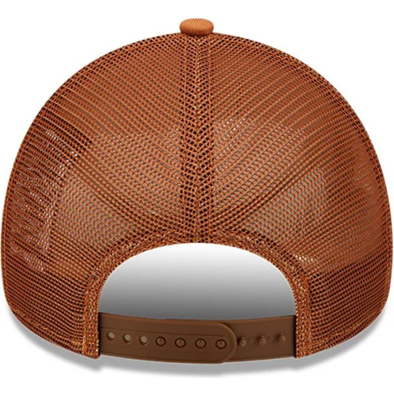 kapa-zaobljena-smeda-snapback-a-frame-tonal-mesh-new-york-yankees-mlb-new-era kapa-zaobljena-smeda-snapback-a-frame-tonal-mesh-new-york-yankees-mlb-new-era