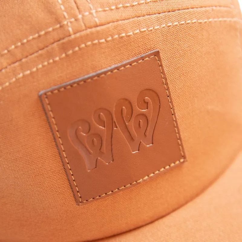 kapa-ravna-smeda-podesiv-6-panel-starfire-ww13-wheels-and-waves