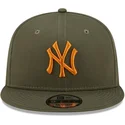 kapa-ravna-zelena-snapback-9fifty-league-essential-new-york-yankees-mlb-new-era