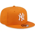 kapa-ravna-narancasta-snapback-9fifty-league-essential-new-york-yankees-mlb-new-era