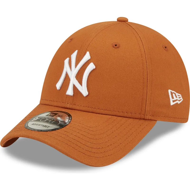 kapa-zaobljena-smeda-podesiv-9forty-league-essential-new-york-yankees-mlb-new-era