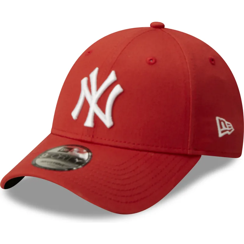 kapa-zaobljena-crvena-podesiv-9forty-league-essential-new-york-yankees-mlb-new-era
