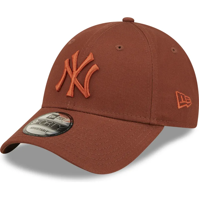 kapa-zaobljena-smeda-podesiv-9forty-league-essential-new-york-yankees-mlb-new-era