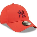 kapa-zaobljena-crvena-podesiv-9forty-seasonal-infill-new-york-yankees-mlb-new-era