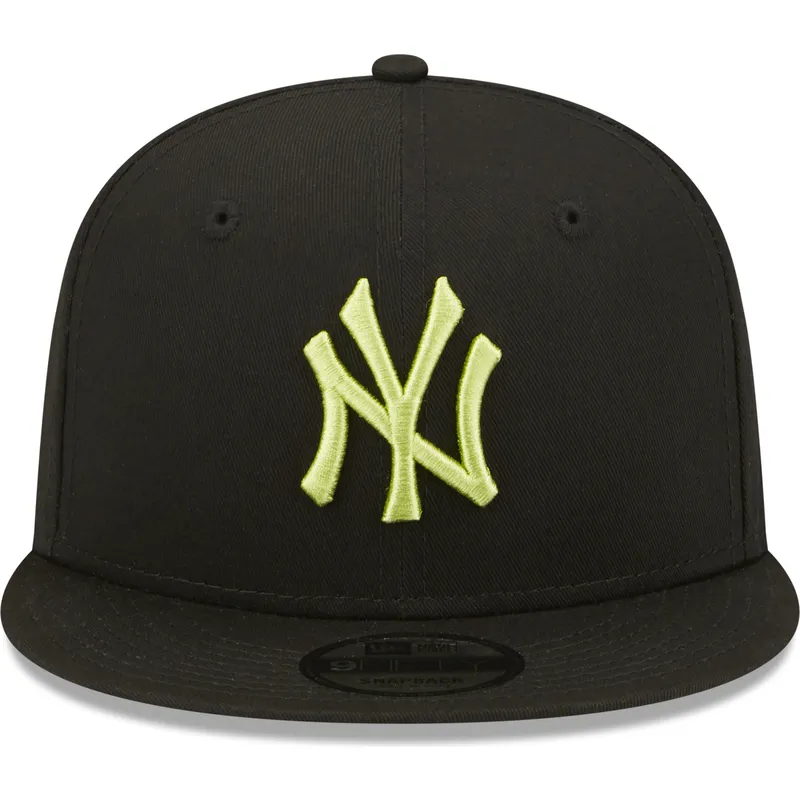 kapa-ravna-crna-snapback-9fifty-league-essential-new-york-yankees-mlb-new-era kapa-ravna-crna-snapback-9fifty-league-essential-new-york-yankees-mlb-new-era