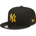 kapa-ravna-crna-snapback-9fifty-league-essential-new-york-yankees-mlb-new-era