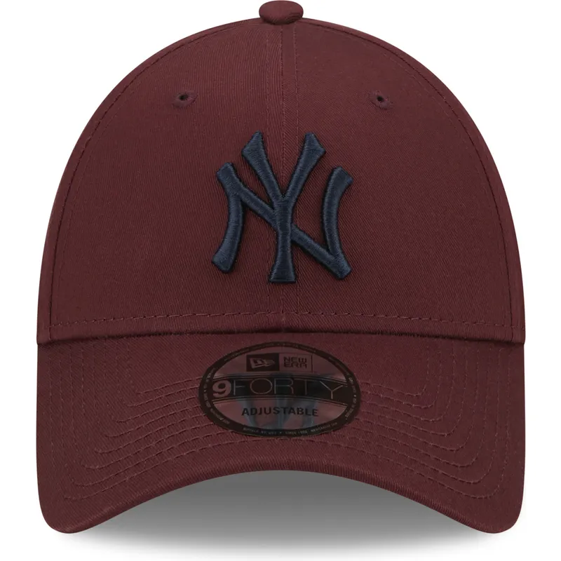 kapa-zaobljena-crvena-podesiv-9forty-league-essential-new-york-yankees-mlb-new-era