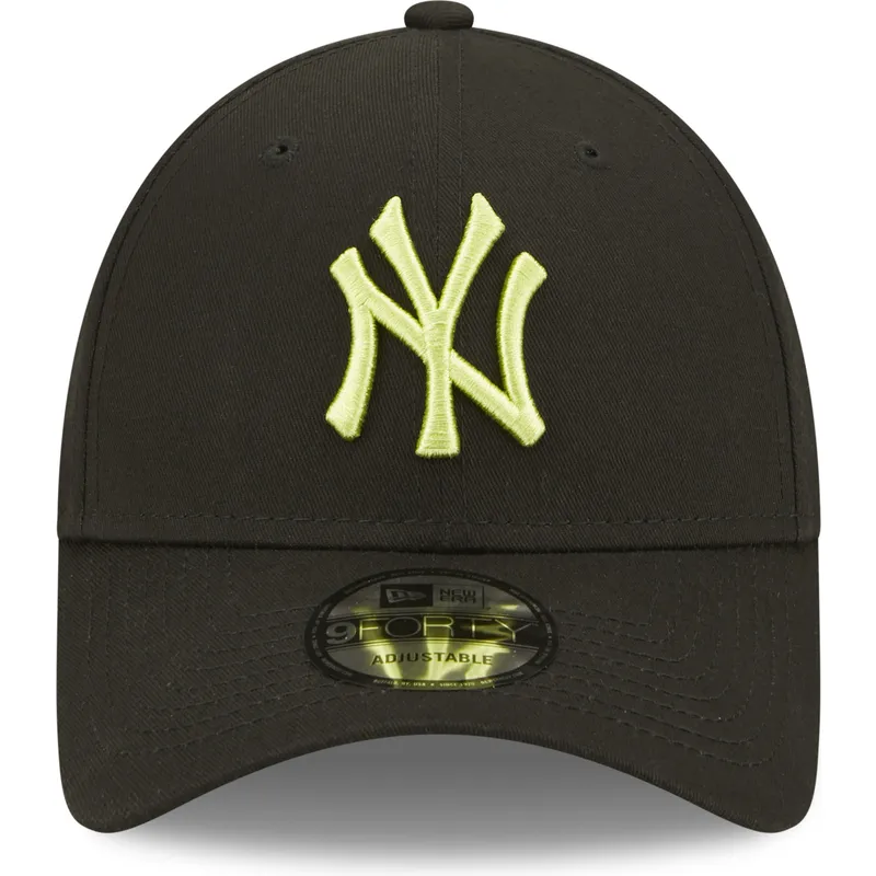 kapa-zaobljena-crna-podesiv-9forty-league-essential-new-york-yankees-mlb-new-era