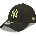 kapa-zaobljena-crna-podesiv-9forty-league-essential-new-york-yankees-mlb-new-era