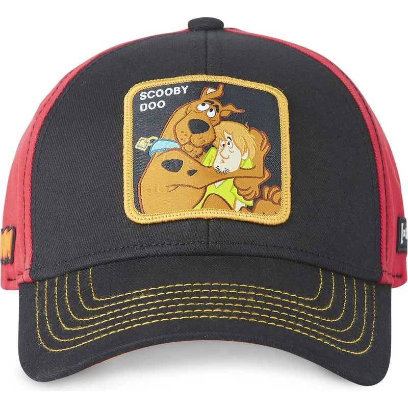 capslab-curved-brim-scooby-doo-and-shaggy-rogers-sd10-black-and-red-snapback-cap