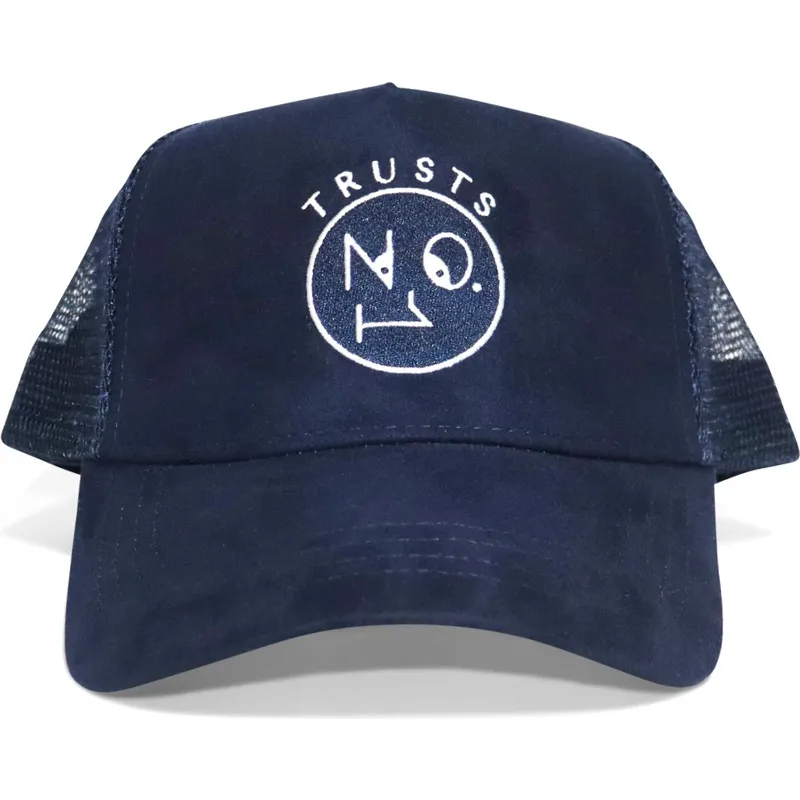 kapa-zaobljena-mornarsko-plava-snapback-trusts-no1-suede-navy-white-the-no1-face kapa-zaobljena-mornarsko-plava-snapback-trusts-no1-suede-navy-white-the-no1-face
