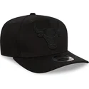 kapa-zaobljena-crna-snapback-9fifty-tonal-stretch-snap-chicago-bulls-nba-new-era