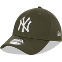 new-era-curved-brim-39thirty-league-essential-new-york-yankees-mlb-green-fitted-cap