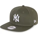 kapa-ravna-zelena-snapback-9fifty-essential-new-york-yankees-mlb-new-era