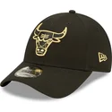 cap-zaobljena-black-adjustable-strap-dorado-9forty-metallic-chicago-bulls-nba-new-era