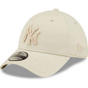 kapa-zaobljena-bez-prilagodena-39thirty-league-essential-new-york-yankees-mlb-new-era
