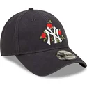 kapa-zaobljena-mornarsko-plava-podesiv-9forty-flower-new-york-yankees-mlb-new-era