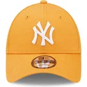 kapa-zaobljena-narancasta-podesiv-9forty-league-essential-new-york-yankees-mlb-new-era