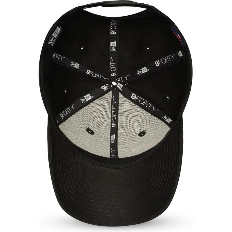 kapa-zaobljena-crna-snapback-9forty-league-essential-new-york-yankees-mlb-new-era