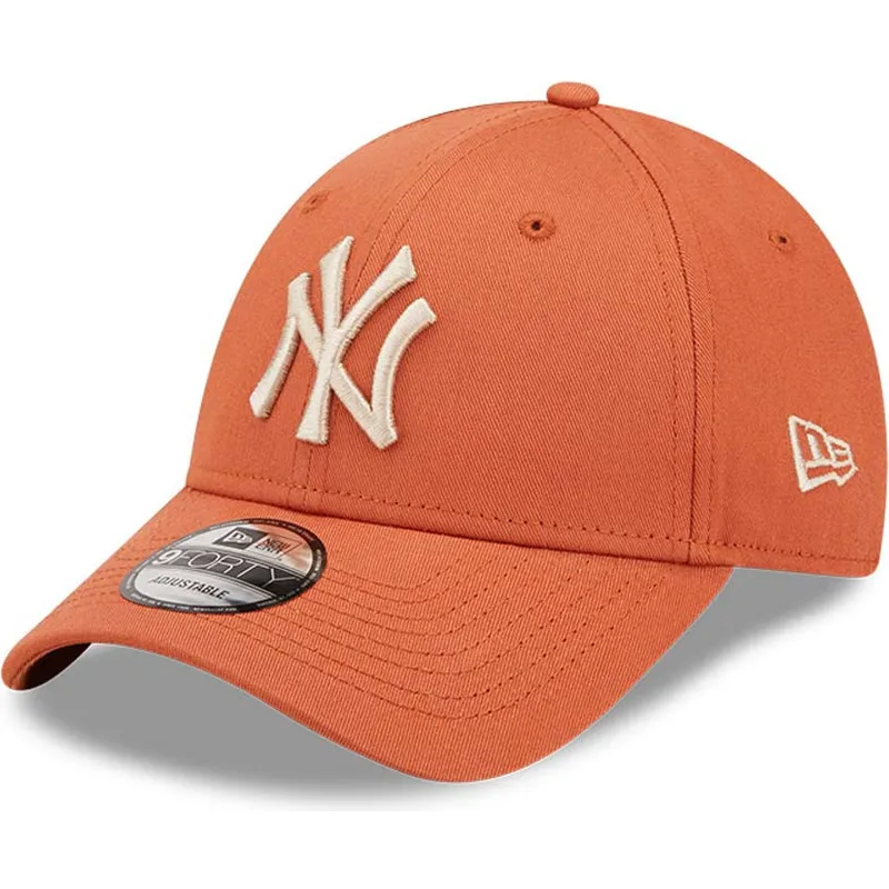 kapa-zaobljena-narancasta-podesiv-9forty-league-essential-new-york-yankees-mlb-new-era kapa-zaobljena-narancasta-podesiv-9forty-league-essential-new-york-yankees-mlb-new-era