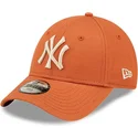 kapa-zaobljena-narancasta-podesiv-za-djecu-9forty-league-essential-new-york-yankees-mlb-new-era
