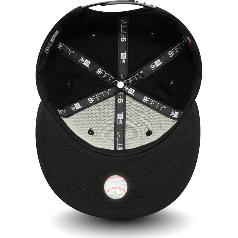 new-era-flat-brim-youth-9fifty-essential-new-york-yankees-mlb-black-snapback-cap