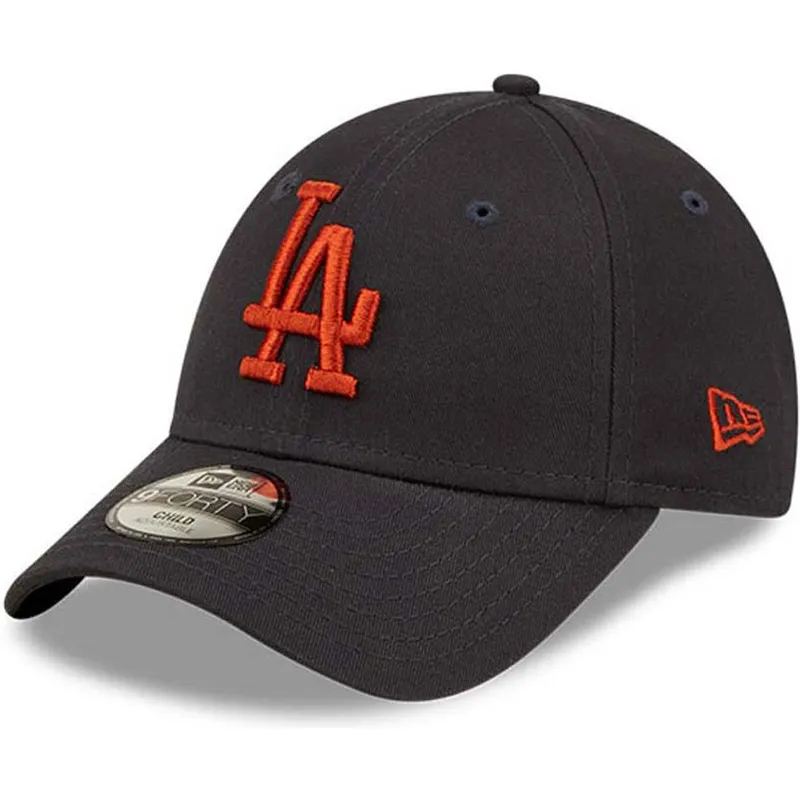 cap-zaobljena-navy-blue-adjustable-strap-za-djecu-marron-9forty-league-essential-los-angeles-dodgers-mlb-new-era cap-zaobljena-navy-blue-adjustable-strap-za-djecu-marron-9forty-league-essential-los-angeles-dodgers-mlb-new-era