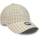 kapa-zaobljena-bez-podesiv-9forty-gingham-new-york-yankees-mlb-new-era