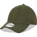 kapa-zaobljena-zelena-snapback-9forty-league-essential-new-york-yankees-mlb-new-era