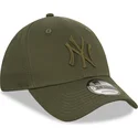 kapa-zaobljena-zelena-snapback-9forty-league-essential-new-york-yankees-mlb-new-era