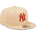 kapa-ravna-bez-snapback-9fifty-league-essential-new-york-yankees-mlb-new-era