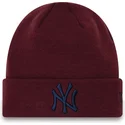kapa-crvena-cuff-league-essential-new-york-yankees-mlb-new-era