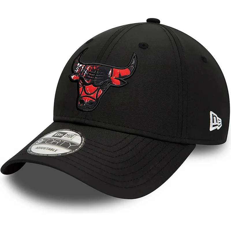 kapa-zaobljena-crna-podesiv-9forty-print-infill-chicago-bulls-nba-new-era kapa-zaobljena-crna-podesiv-9forty-print-infill-chicago-bulls-nba-new-era