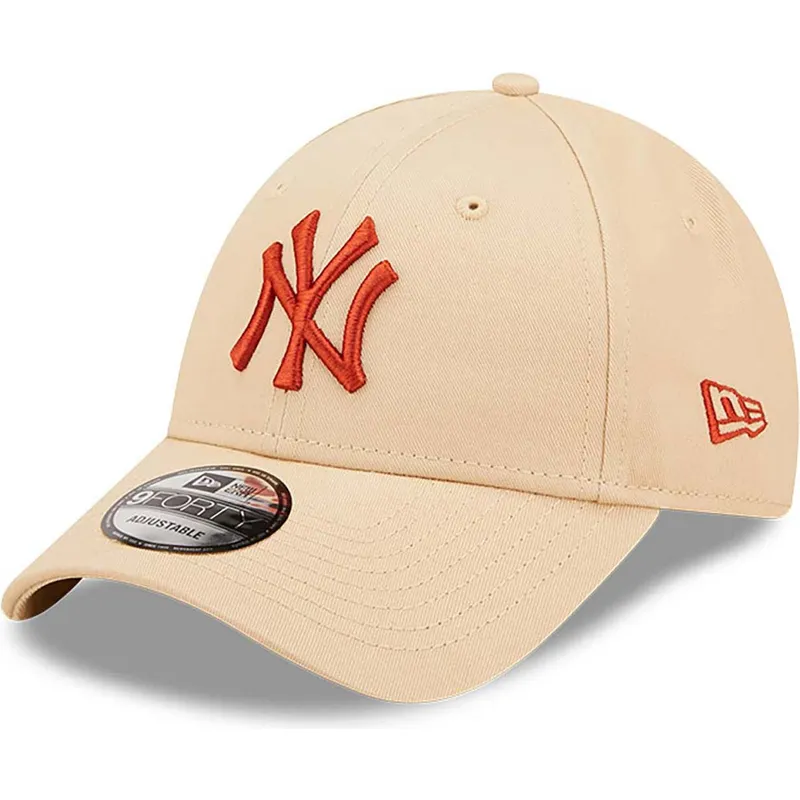 kapa-zaobljena-bez-podesiv-9forty-league-essential-new-york-yankees-mlb-new-era