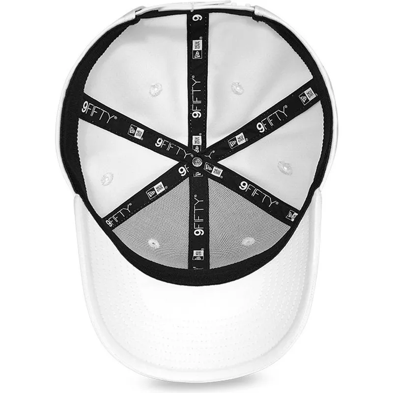 kapa-zaobljena-bijela-snapback-9fifty-stretch-snap-shadow-tech-ryder-cup-new-era