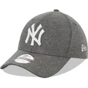 kapa-zaobljena-siva-podesiv-9forty-jersey-new-york-yankees-mlb-new-era