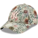kape-zaobljena-bez-podesiva-traka-9forty-all-over-print-floral-new-york-yankees-mlb-new-era