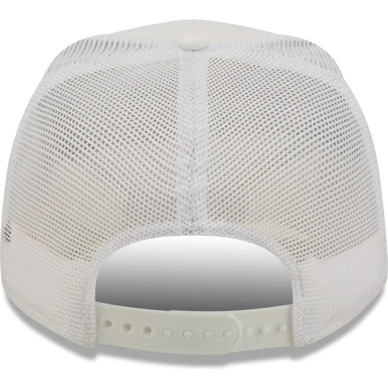cap-zaobljena-white-snapback-a-frame-new-era cap-zaobljena-white-snapback-a-frame-new-era