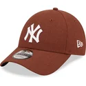 kapa-zaobljena-smeda-podesiv-9forty-linen-new-york-yankees-mlb-new-era