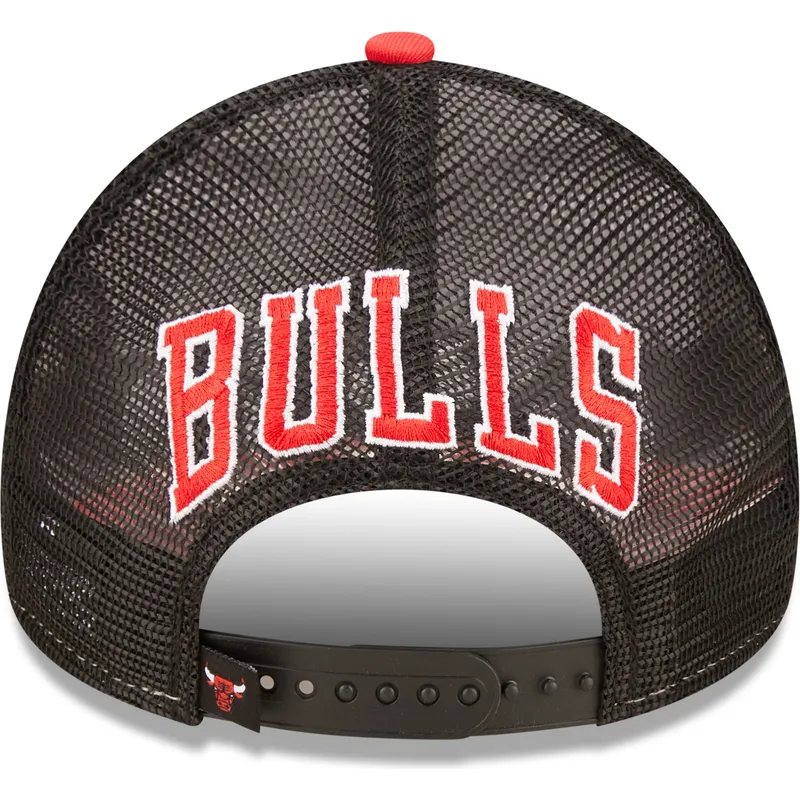 cap-zaobljena-red-snapback-a-frame-team-colour-chicago-bulls-nba-new-era